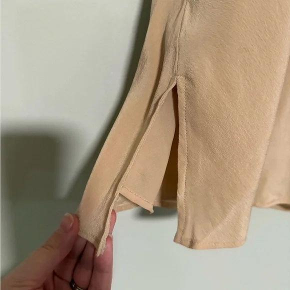 Banana Republic Vintage Y2K Floral Embroidered Silk Cami Top Size 0 Dainty Boho - Picture 5 of 10